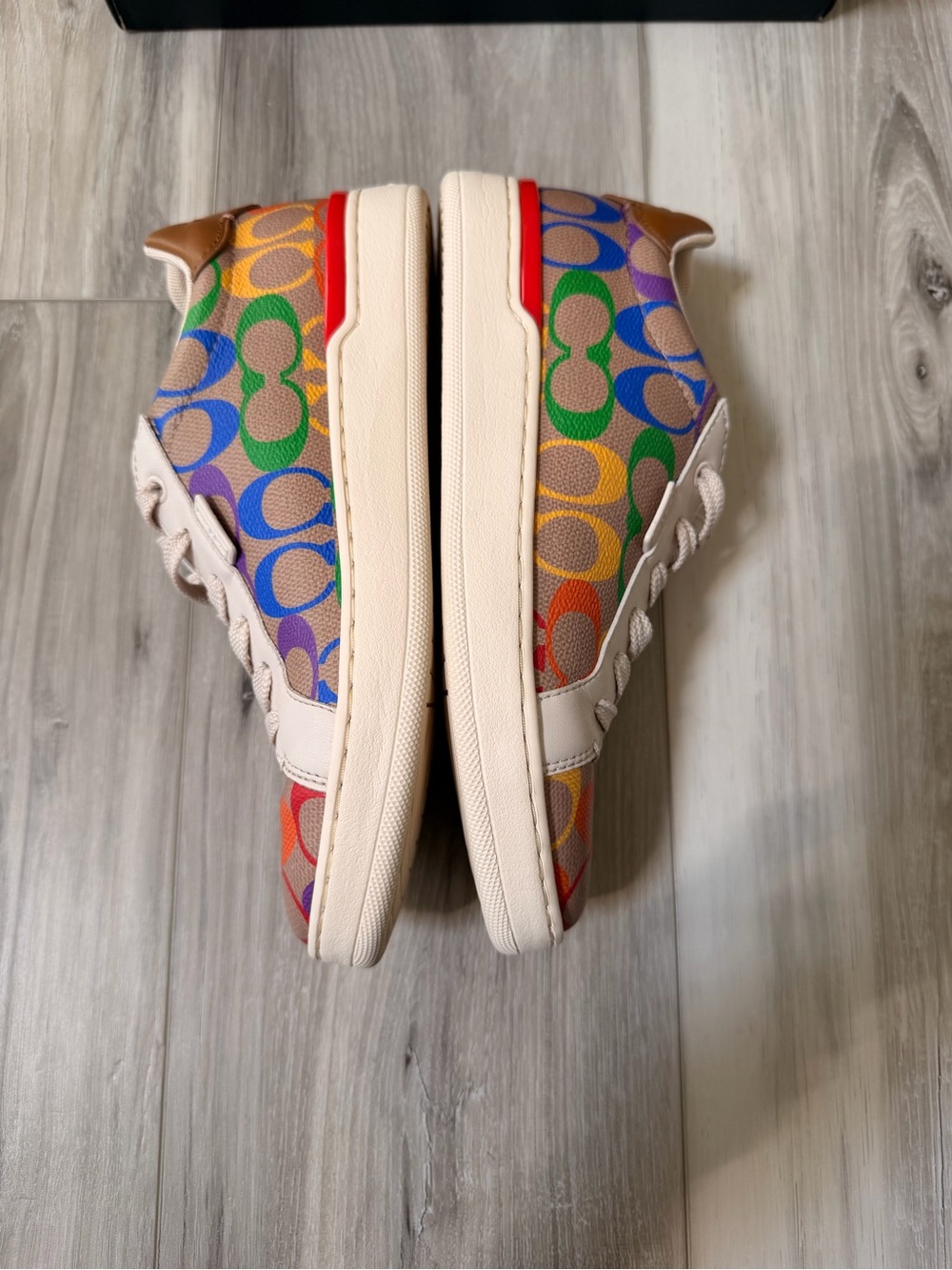 Coach Lowline Rainbow Signature Coated Canvas Sneakers Size 7.5 - Picture 10 of 13